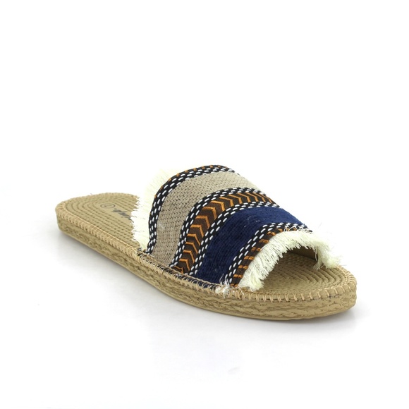 Santorini in Navy - Picture 1 of 4